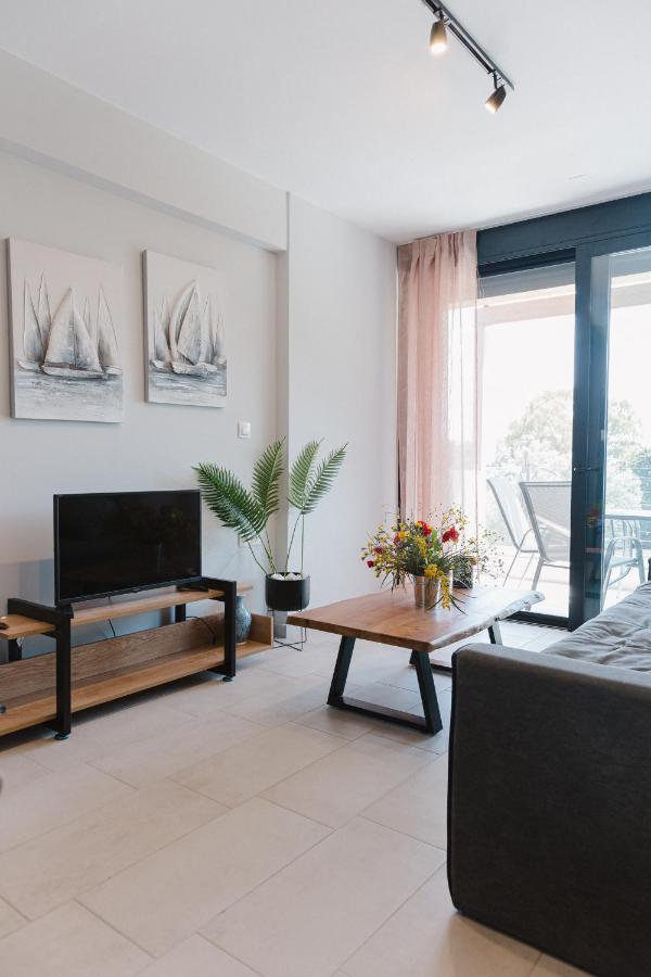 Ariti Luxury Apartment, Никиана Екстериор снимка